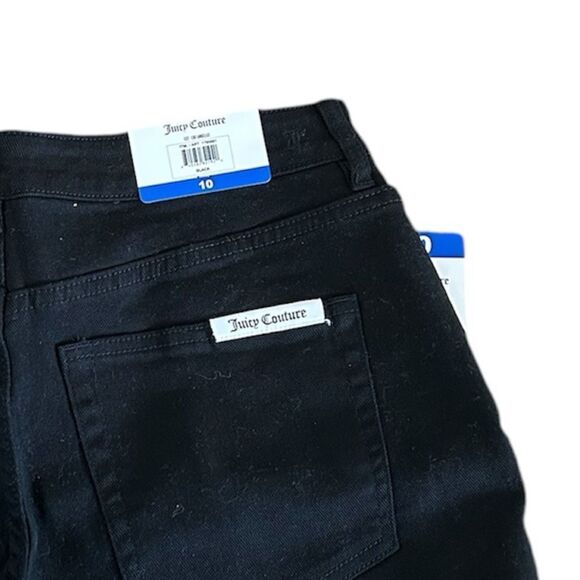 Juicy Couture Back Denim Jean shorts, Size 10, 4” inseam, NWT - Picture 5 of 8